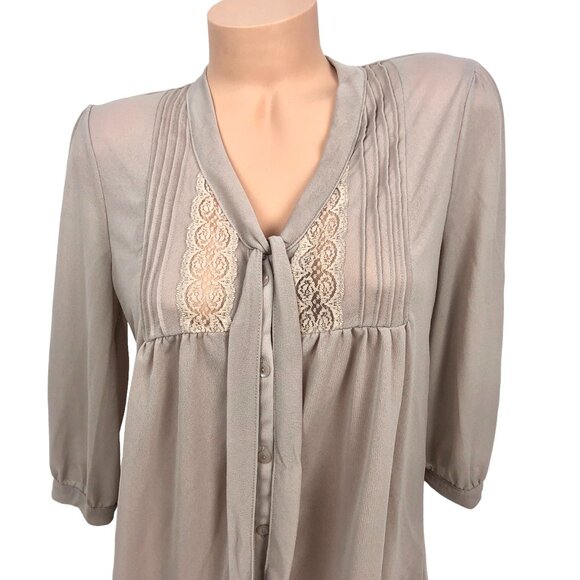 Susina Button Up Lace Tie Neck V-Neck Top Blouse Sheer 3/4 Sleeve Cottagecore L - Picture 3 of 9